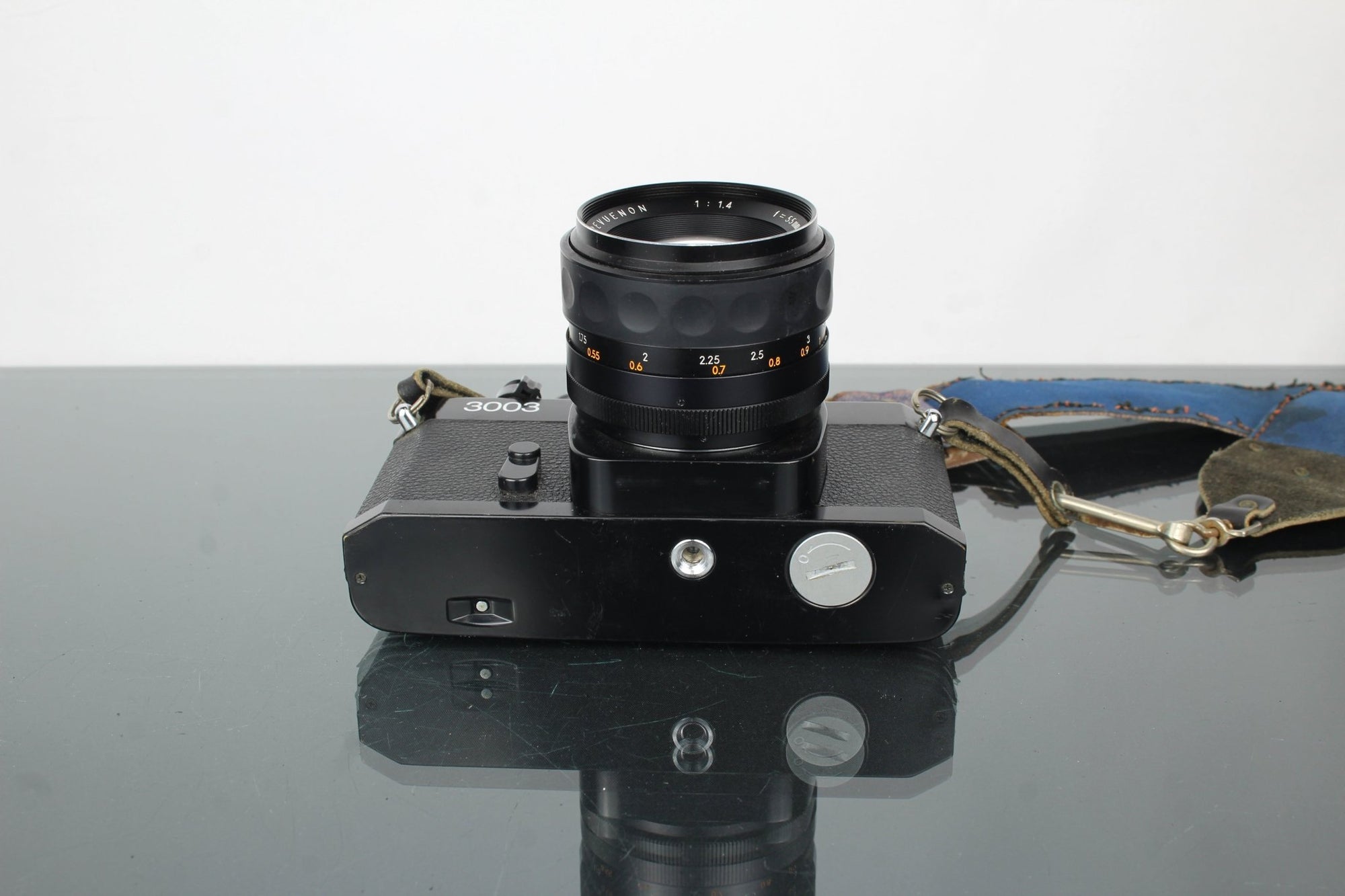 Revueflex 3003 + Revuenon 55mm 1.4 lens - Dutch|Thrift