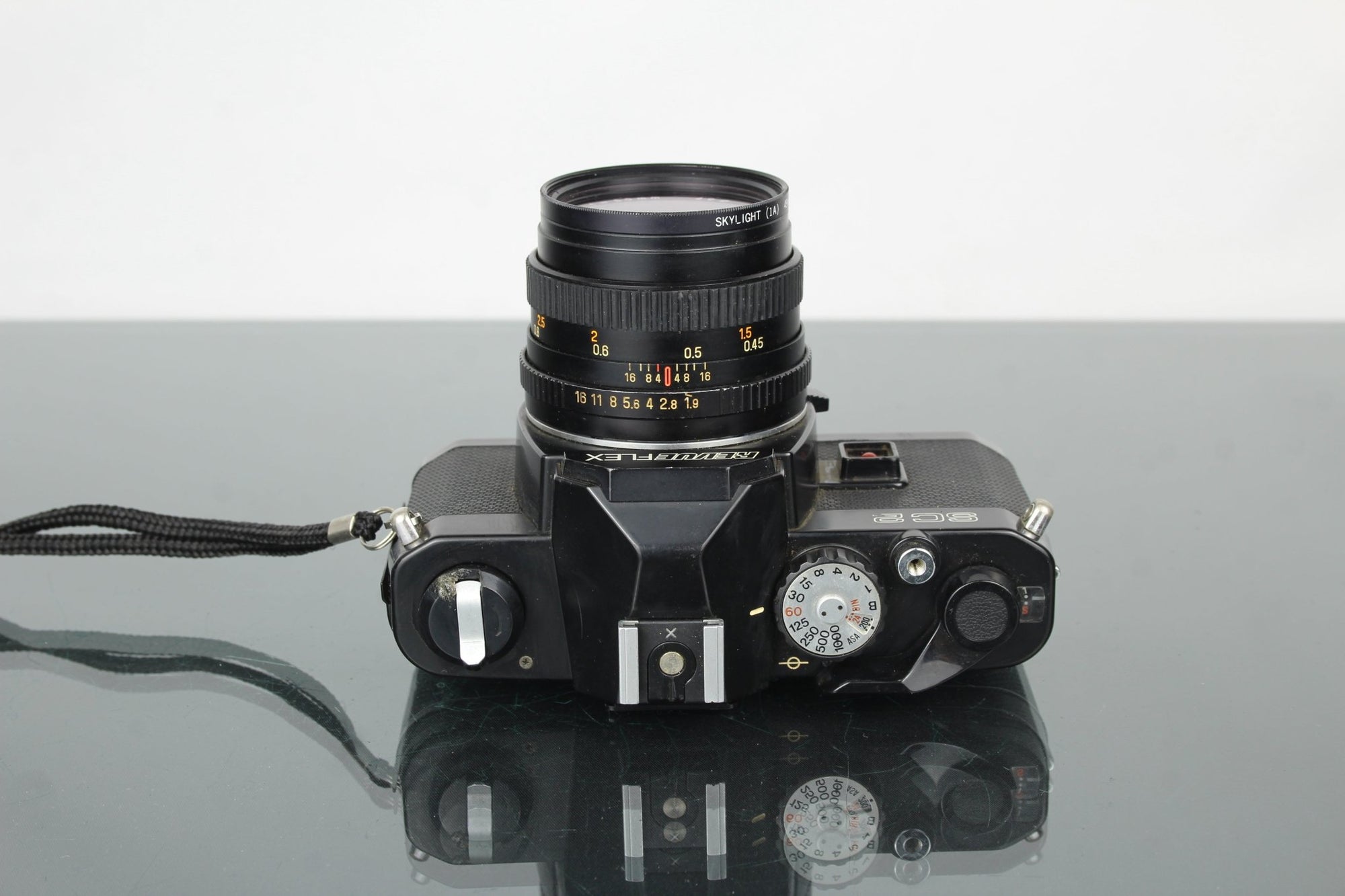 RevueFlex SC2 + Revuenon 50mm 1.9 lens - Dutch|Thrift