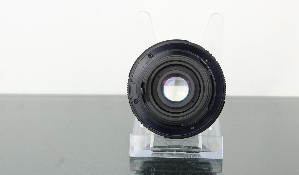 Revuenon 28mm f/2.8 - Dutch|Thrift