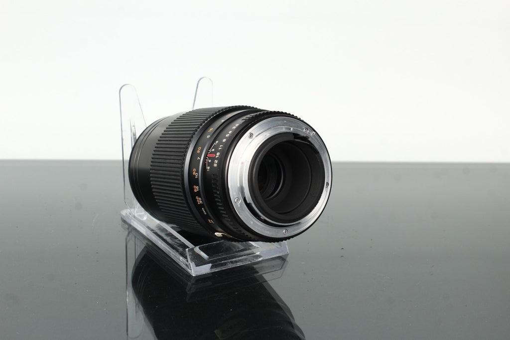 Revuenon MC 200mm f/3.5 Pentax PK Mount - Dutch|Thrift