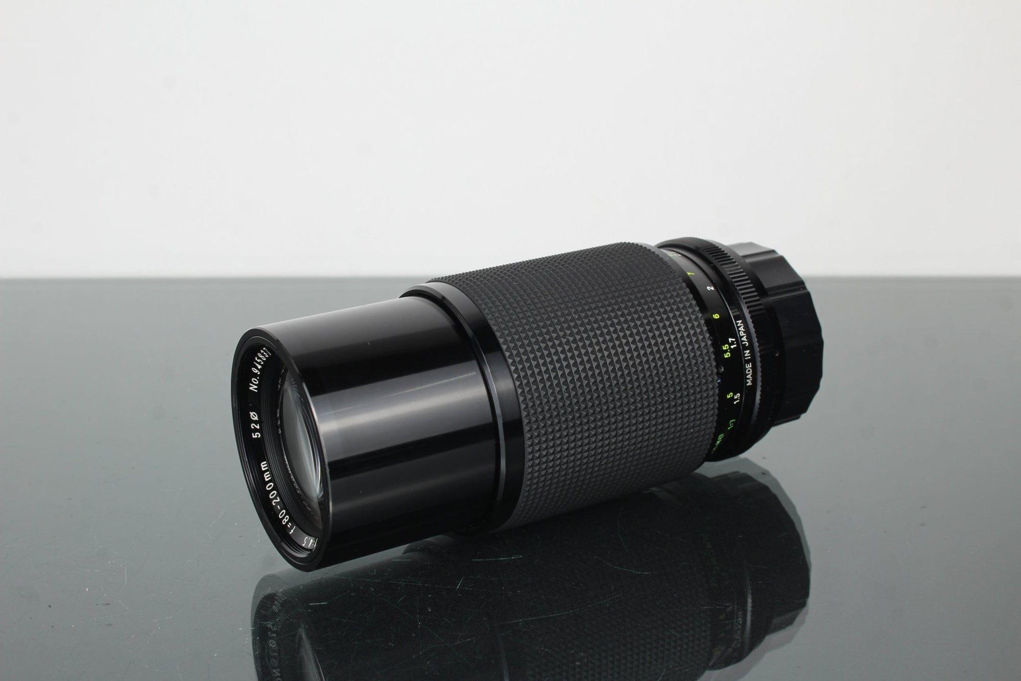 Revuenon Zoom 1:4.5 f=80 - 200mm M42 Mount - Dutch|Thrift