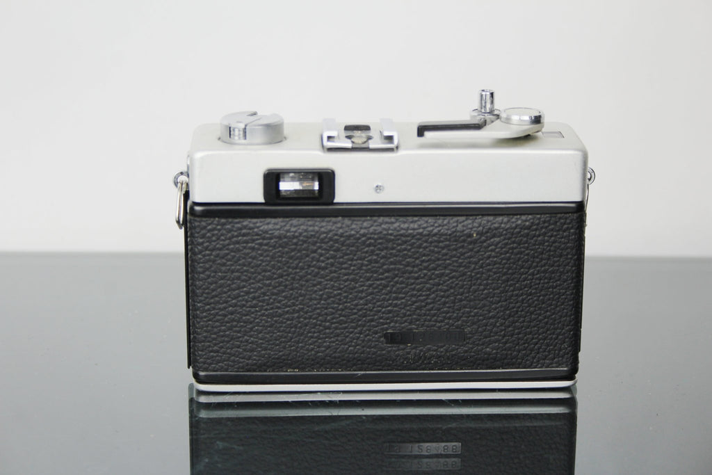 Ricoh 35 ZF - Dutch|Thrift