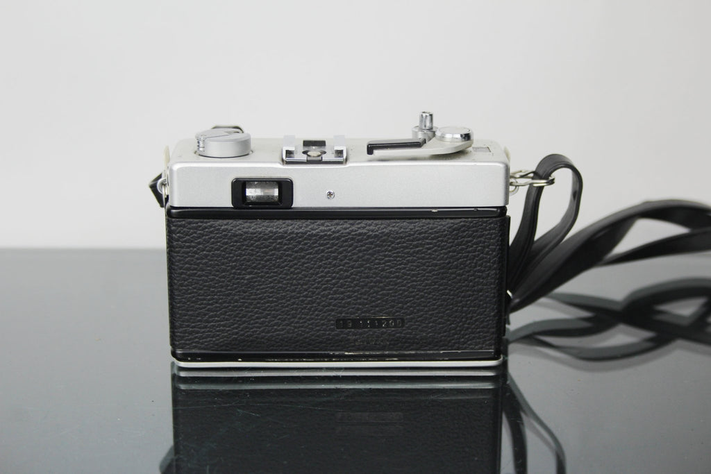 Ricoh 35 ZF - Dutch|Thrift