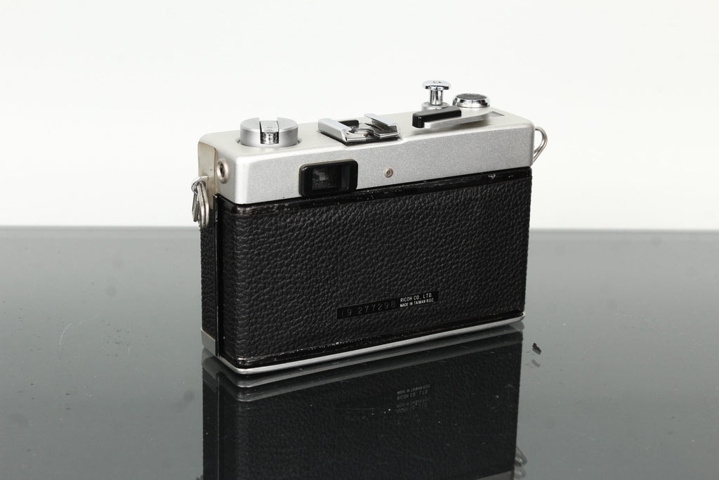 Ricoh 35 ZF - Dutch|Thrift