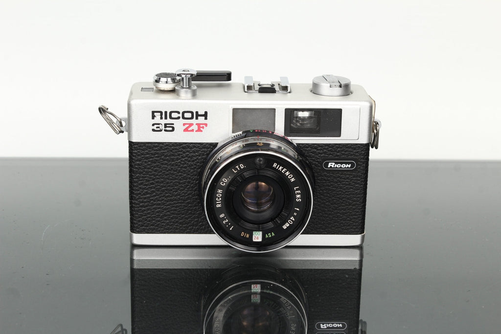 Ricoh 35 ZF - Dutch|Thrift