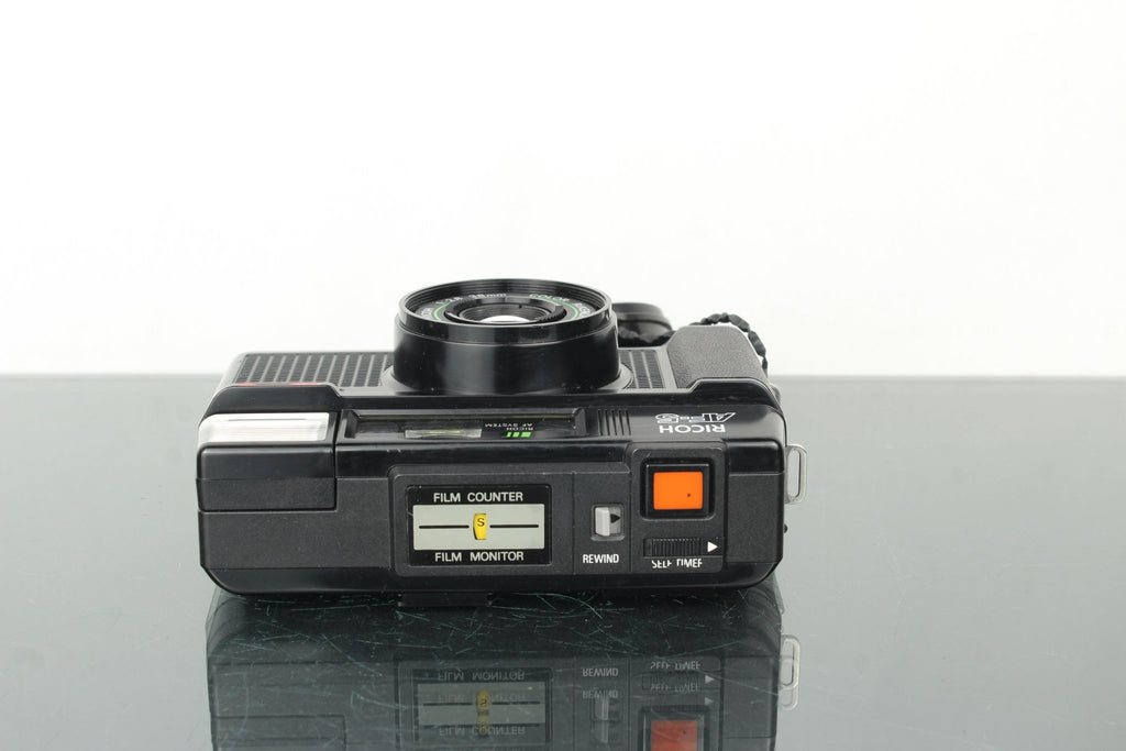 Ricoh AF - 5 - Dutch|Thrift