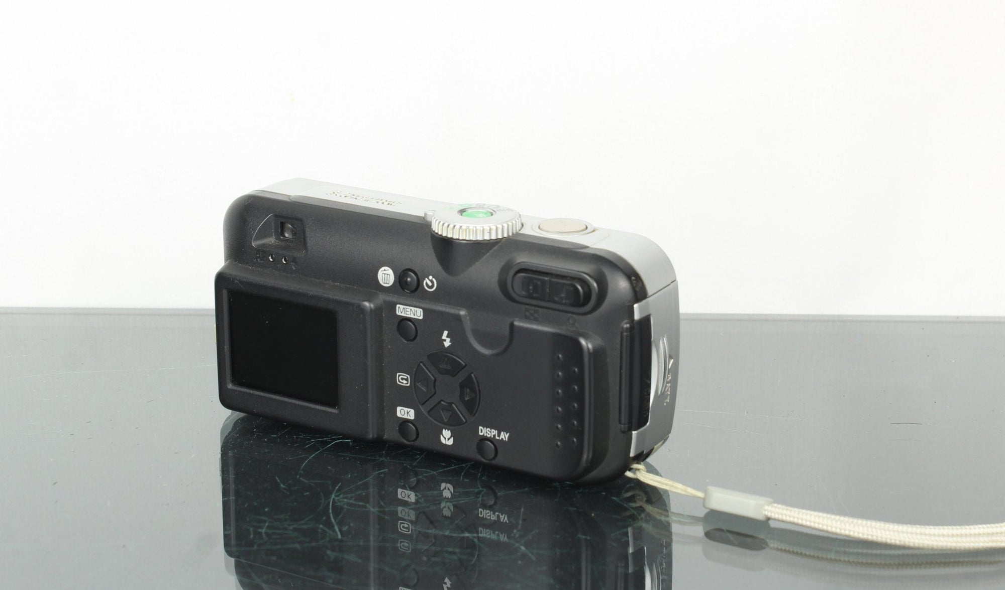 Ricoh Caplio RR30 - Dutch|Thrift