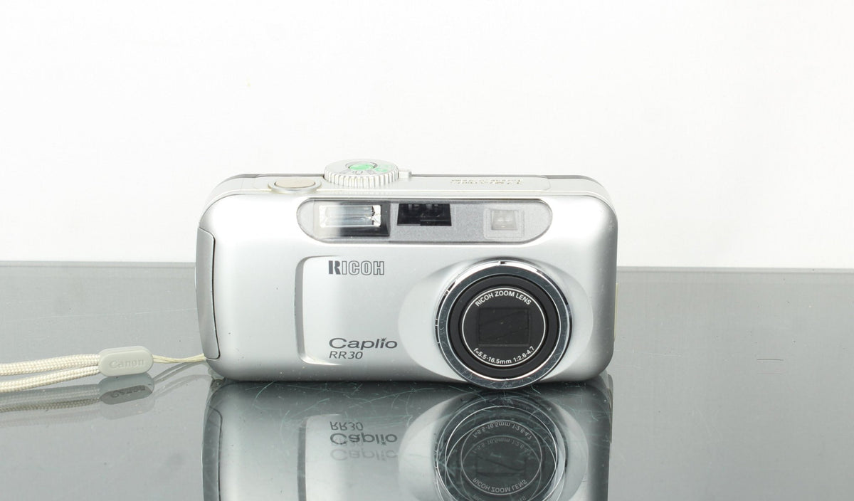 Ricoh Caplio RR30 - Dutch|Thrift
