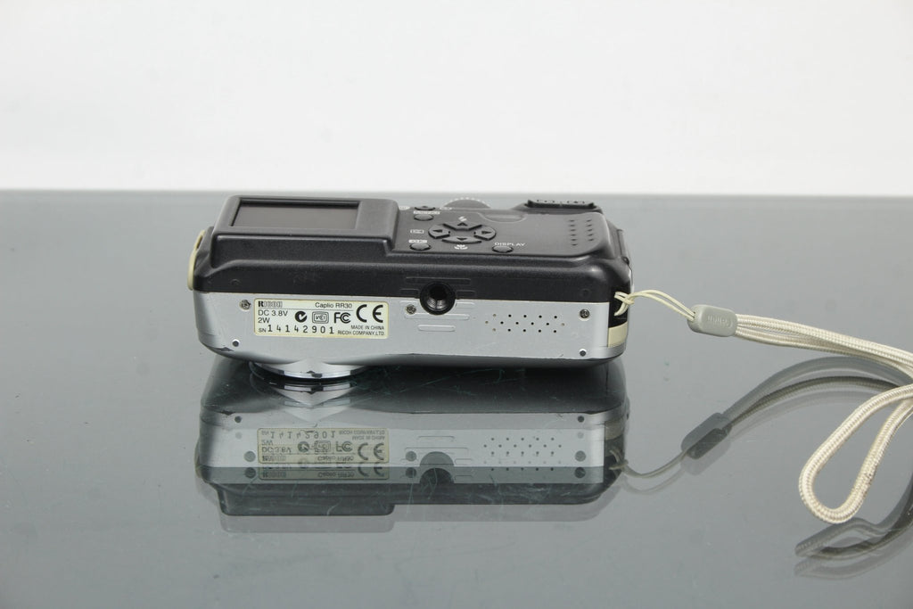 Ricoh Caplio RR30 - Dutch|Thrift