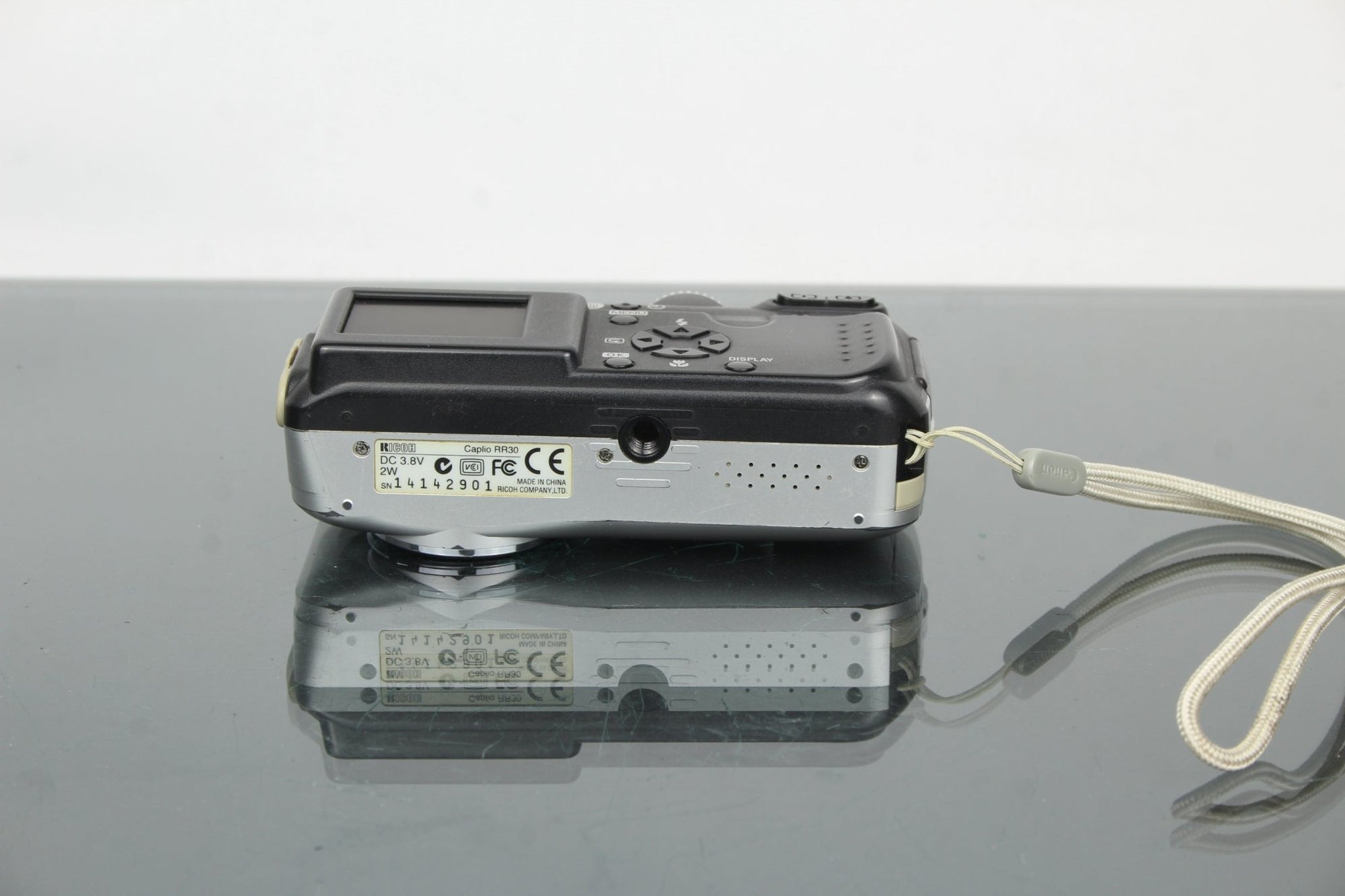 Ricoh Caplio RR30 - Dutch|Thrift