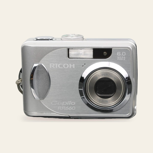 Ricoh Caplio RR660
