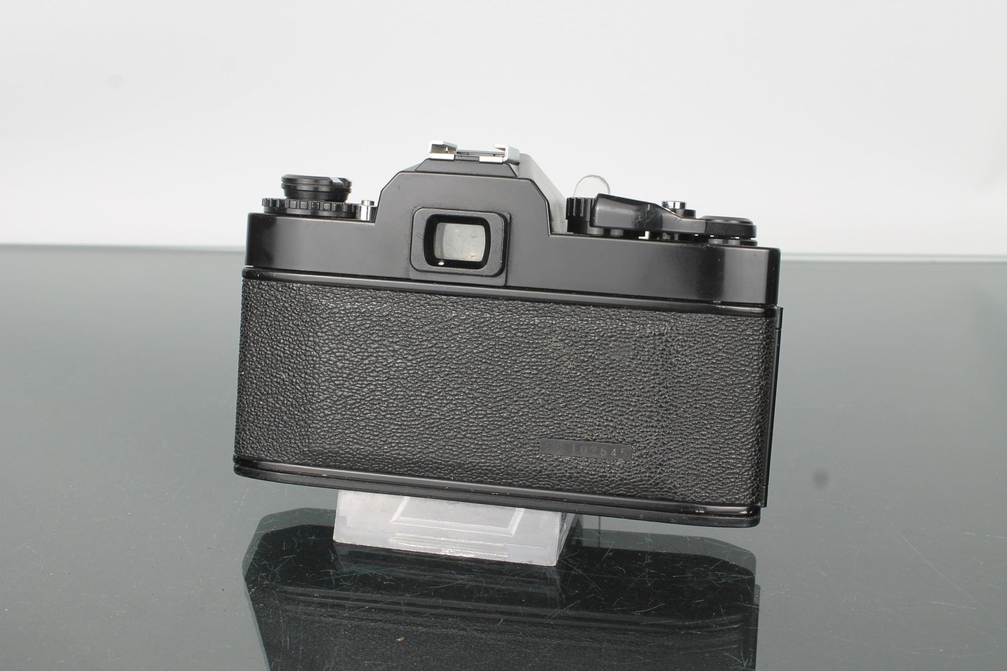 Ricoh KR - 10 + Ricoh P 35 - 70mm f/3.4 - 4.5 - Dutch|Thrift