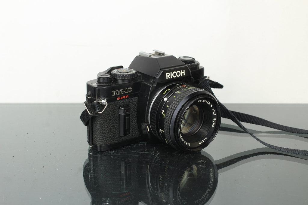 Ricoh KR - 10 Super + Rikenon 50mm 1.7 lens - Dutch|Thrift