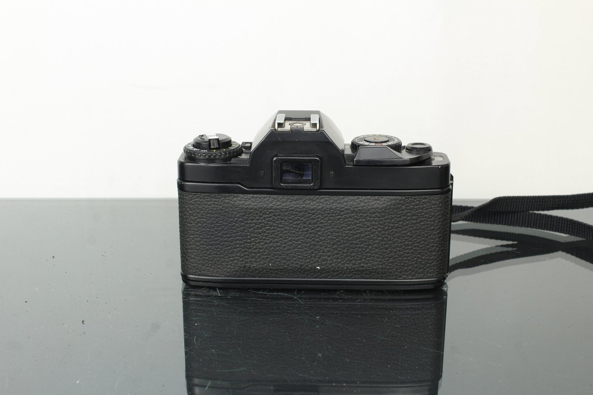 Ricoh KR - 10 Super + Rikenon 50mm 1.7 lens - Dutch|Thrift