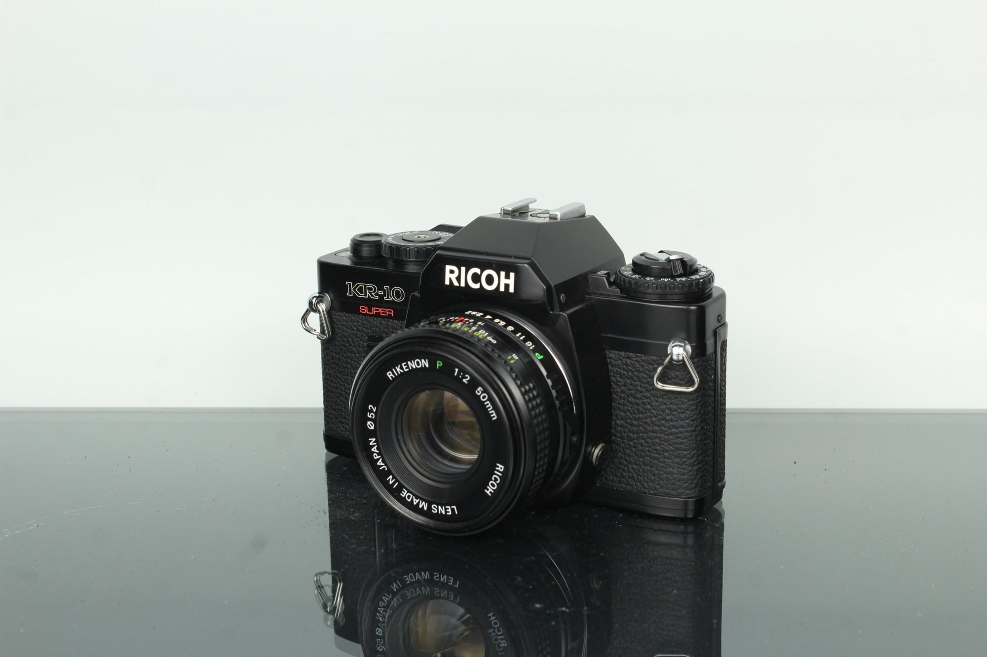 Ricoh KR - 10 Super Rikenon P 50mm f/2 - Dutch|Thrift