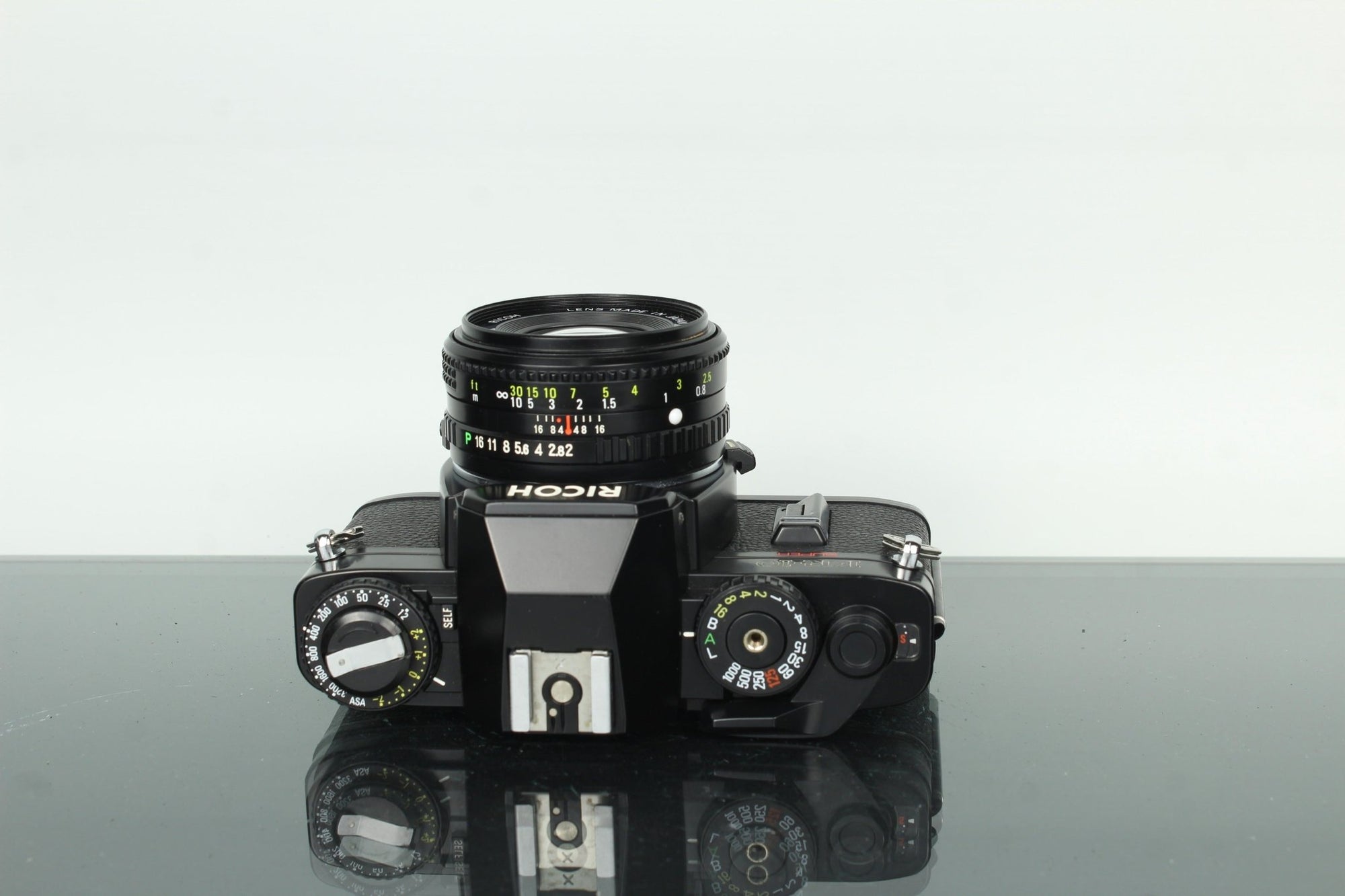 Ricoh KR - 10 Super Rikenon P 50mm f/2 - Dutch|Thrift