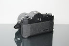 Ricoh KR - 5 + Tokina AT - X 28 - 85mm 1:3.5 - 4.5 lens (Pentax K mount) - Dutch|Thrift