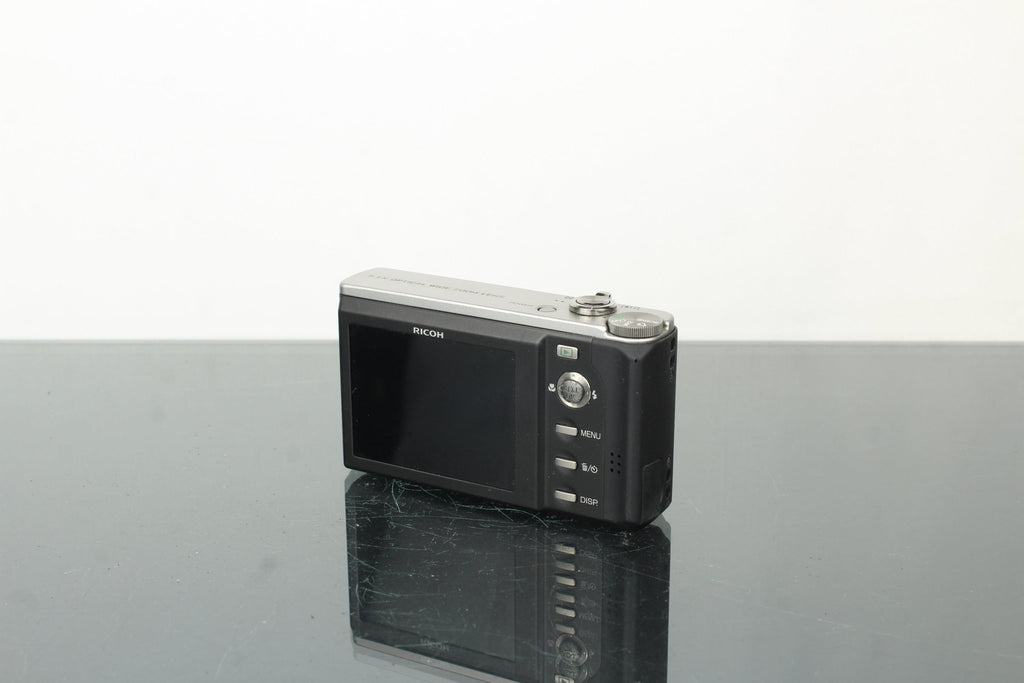 Ricoh R8 - Dutch|Thrift