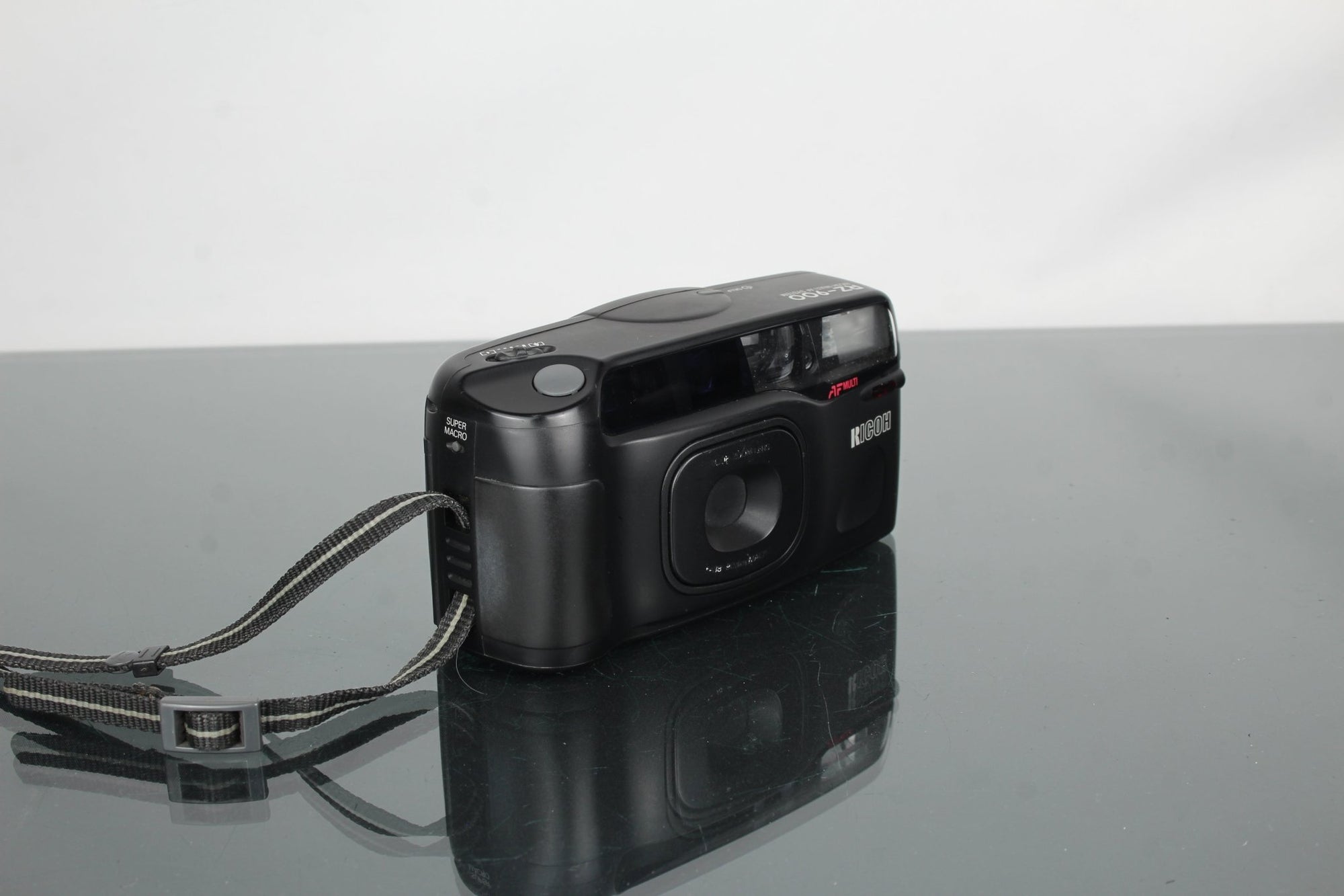 Ricoh RZ - 900 AF Multi - Dutch|Thrift
