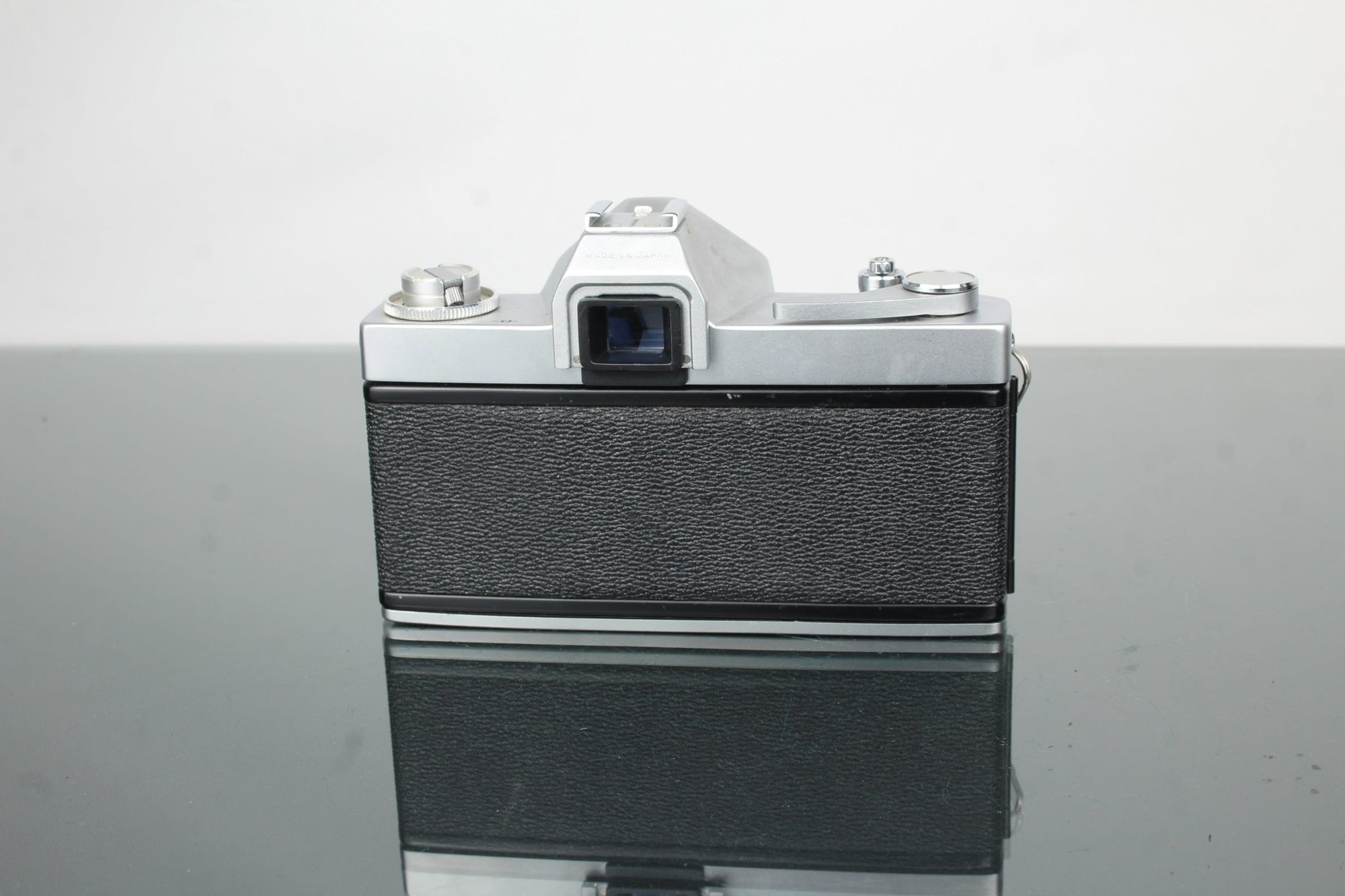 Ricoh Singlex TLS + 50mm 1:2 Ricoh lens - Dutch|Thrift