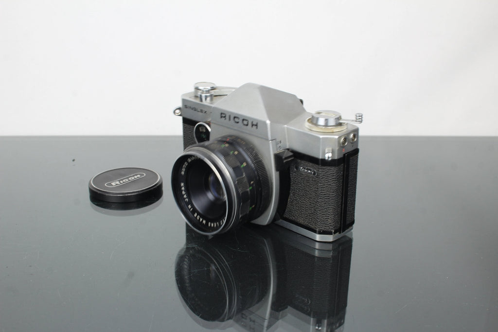 Ricoh Singlex TLS + Auto Rikenon 55mm f/2.8 lens - Dutch|Thrift