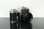 Ricoh Singlex TLS + Vivitar 35mm 1:2.8 - Dutch|Thrift