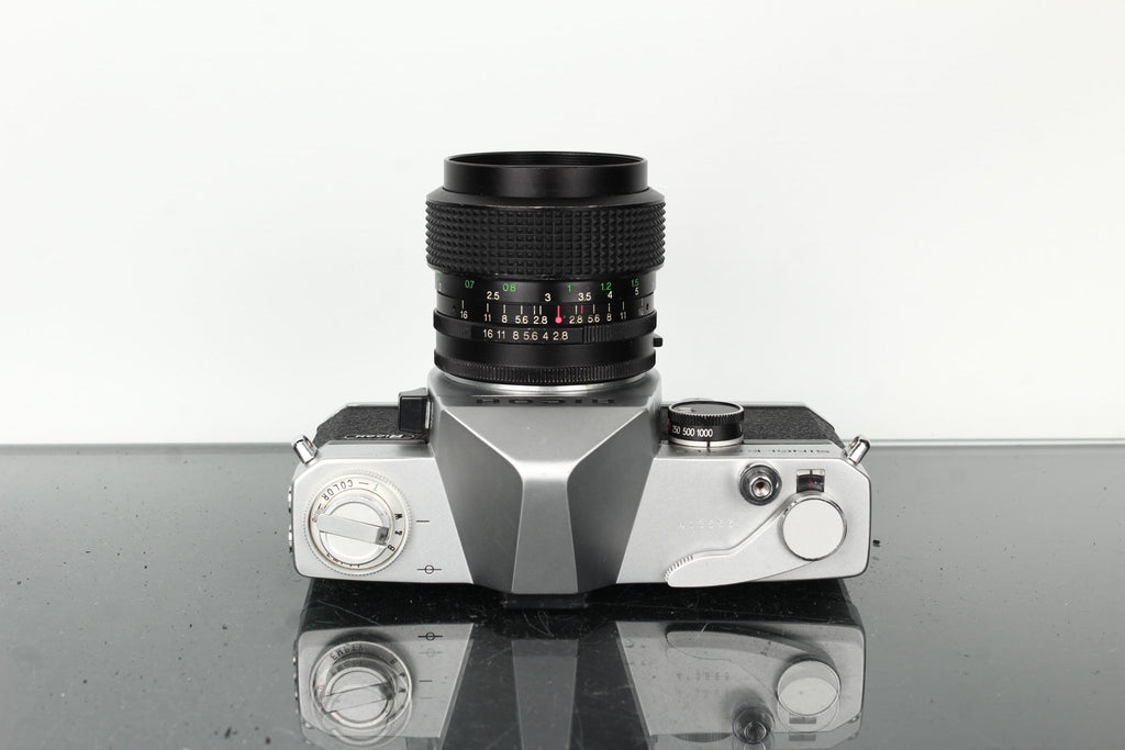 Ricoh Singlex TLS + Vivitar 35mm 1:2.8 - Dutch|Thrift