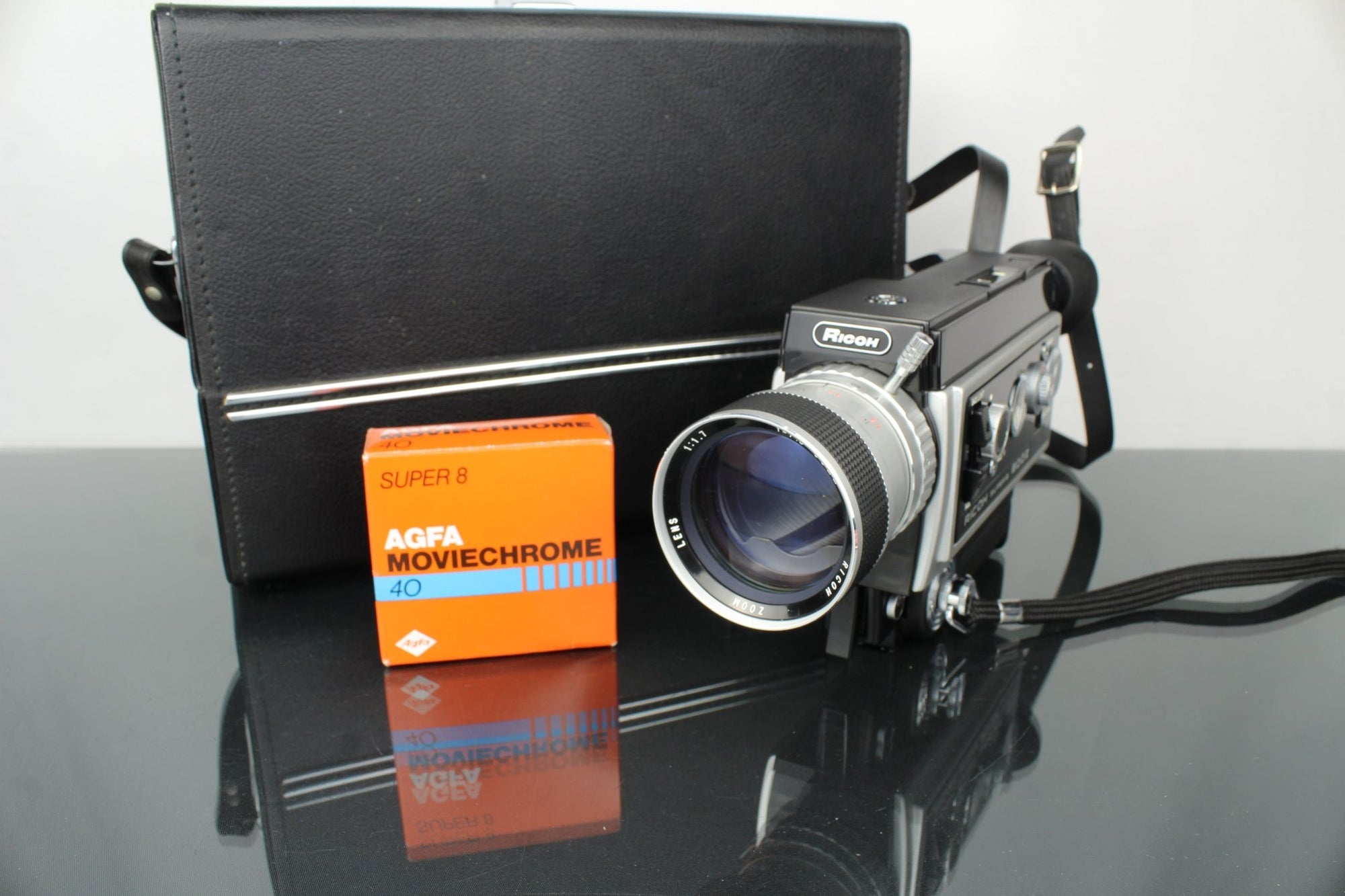 Ricoh Super 8 800Z - Dutch|Thrift