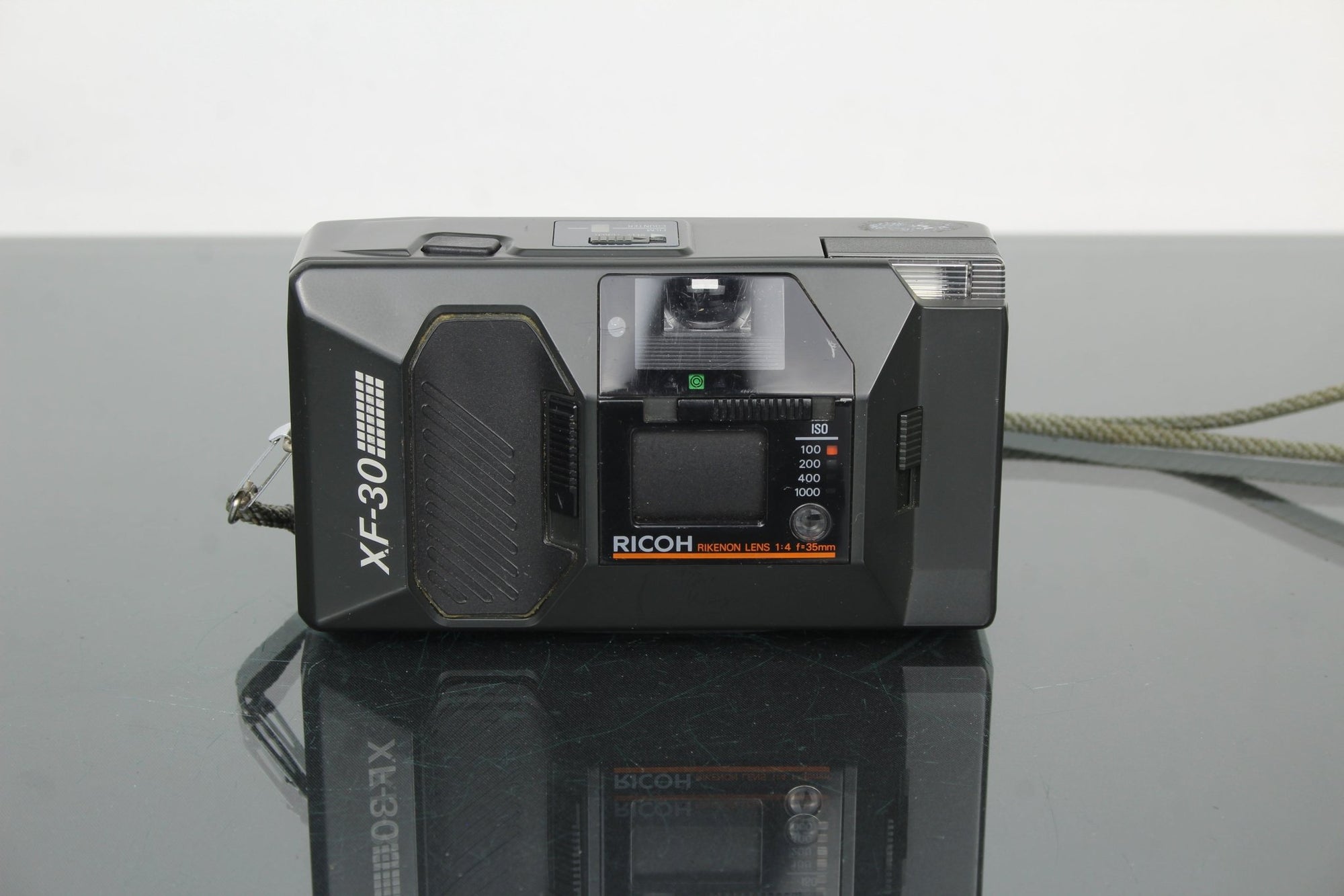 Ricoh XF - 30 - Dutch|Thrift