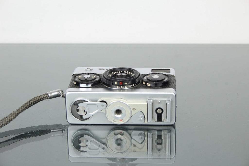Rollei 35 - Dutch|Thrift