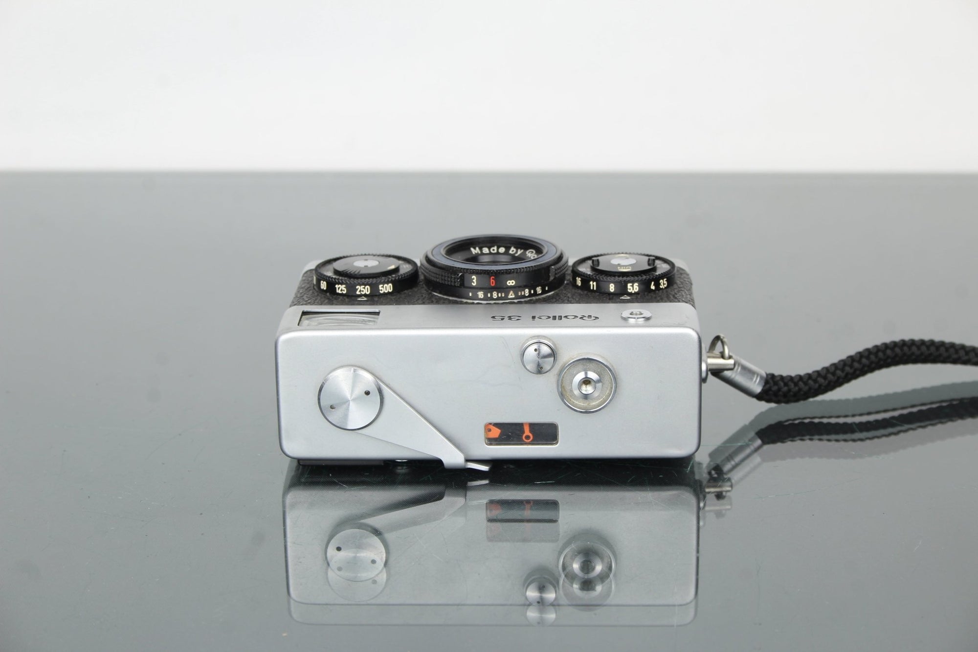 Rollei 35 - Dutch|Thrift