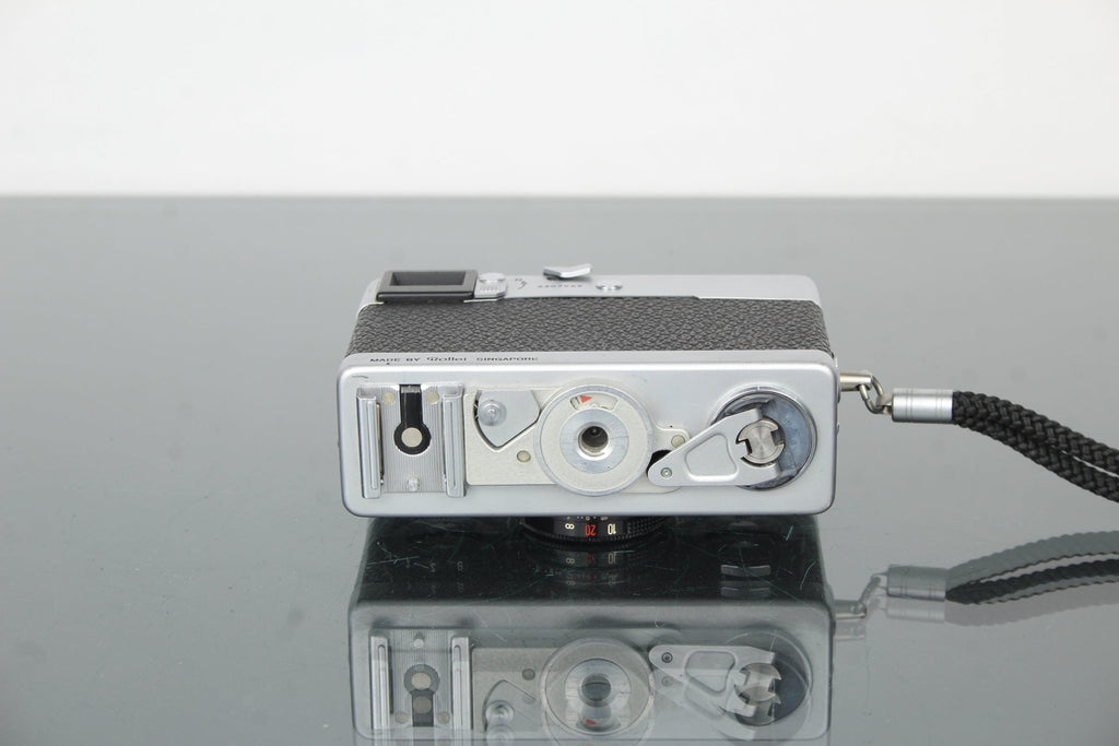 Rollei 35 - Dutch|Thrift