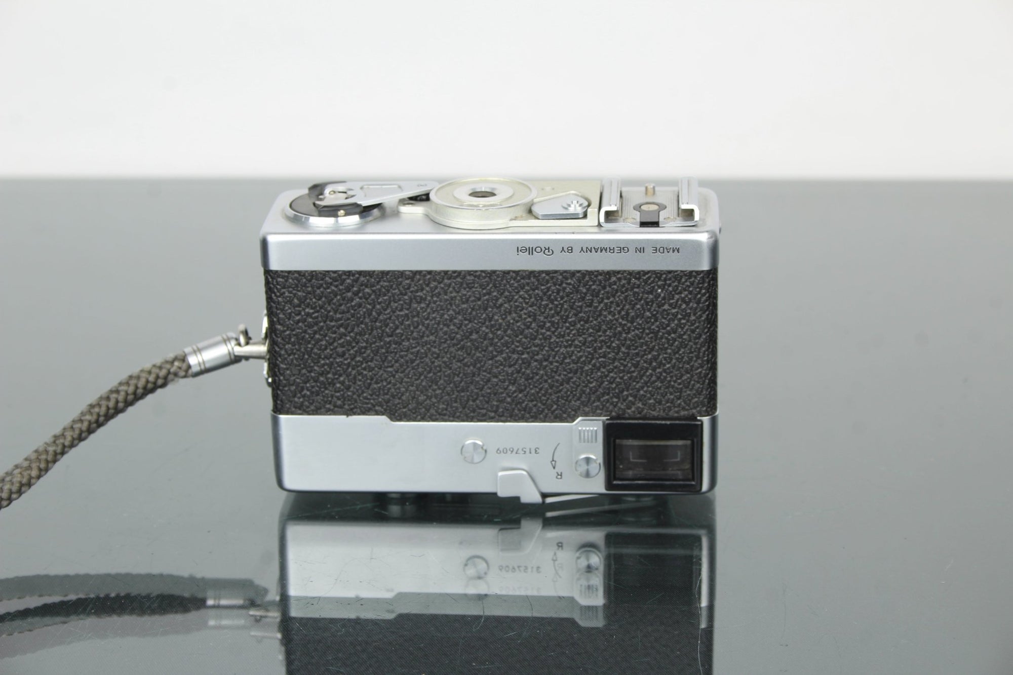 Rollei 35 - Dutch|Thrift