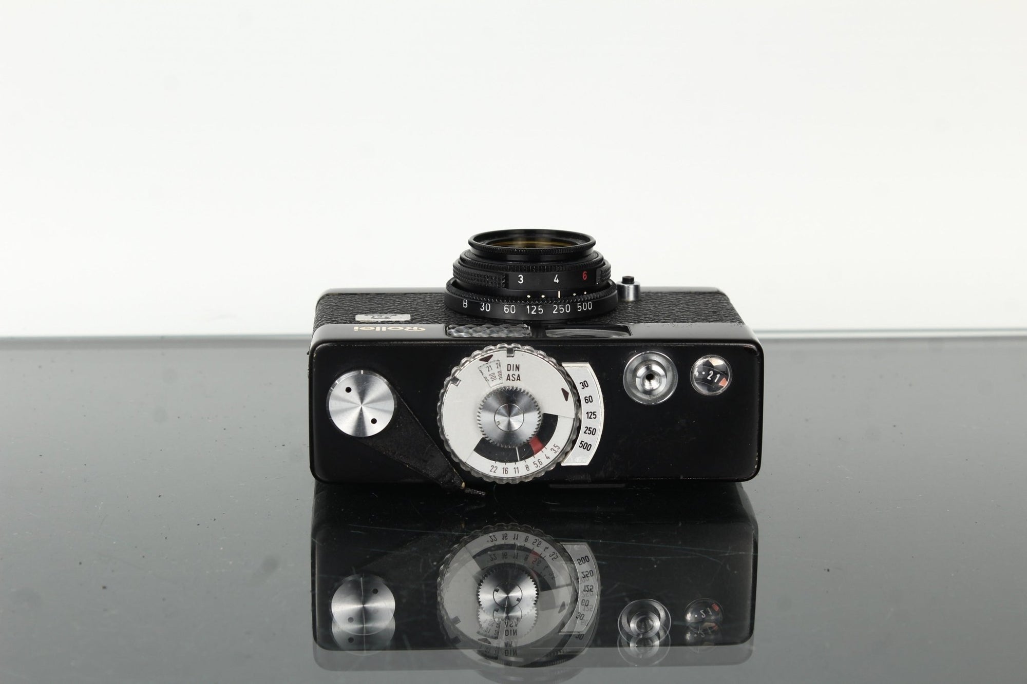 Rollei B35 - Dutch|Thrift