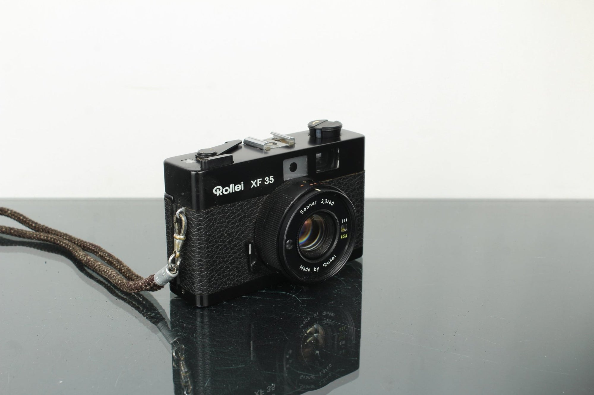 Rollei XF 35 - Dutch|Thrift