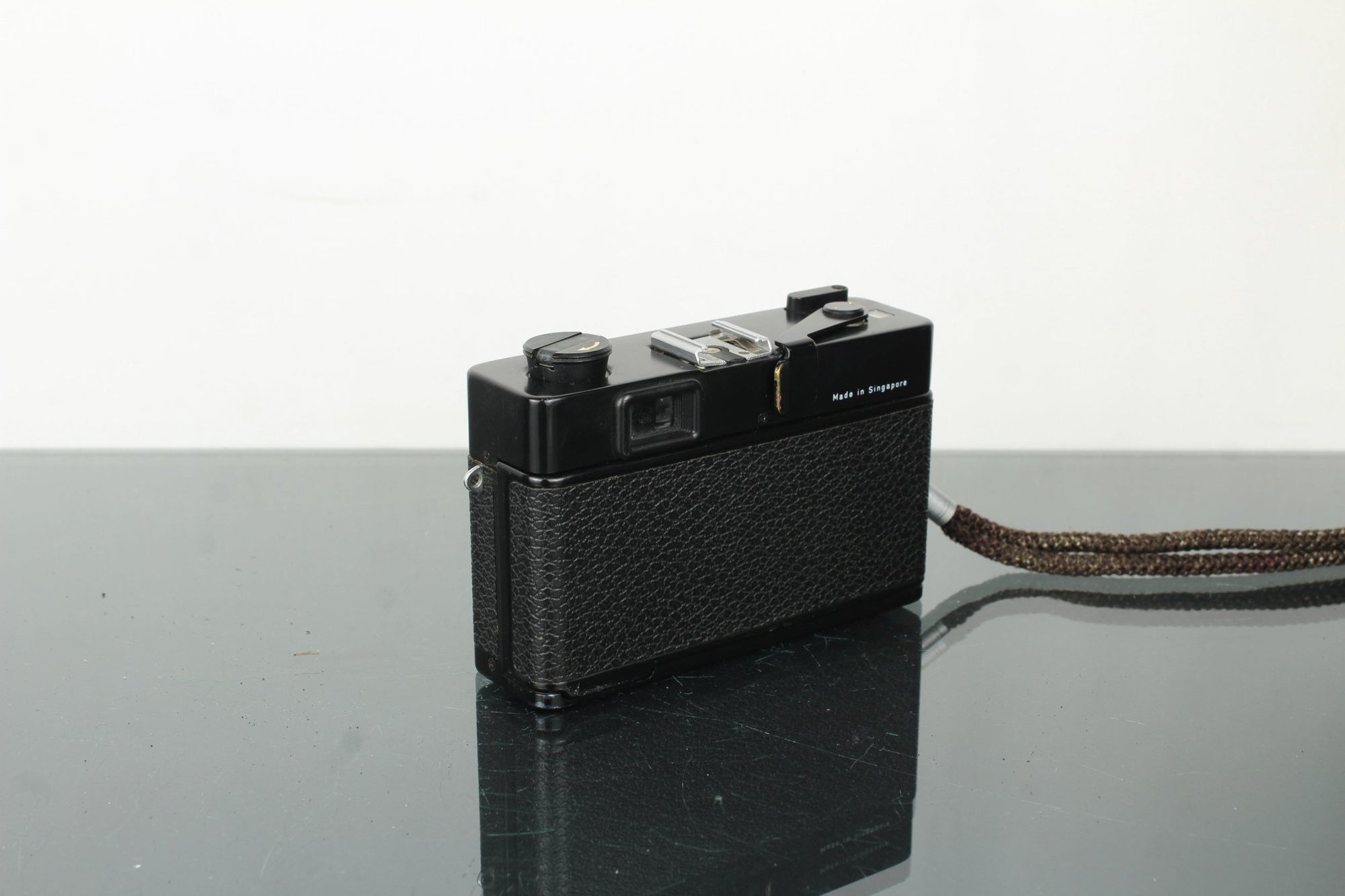 Rollei XF 35 - Dutch|Thrift