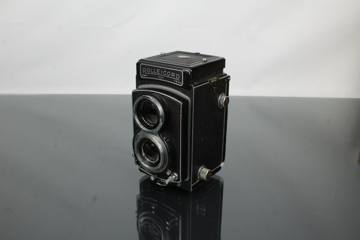 Rolleicord TLR - Dutch|Thrift