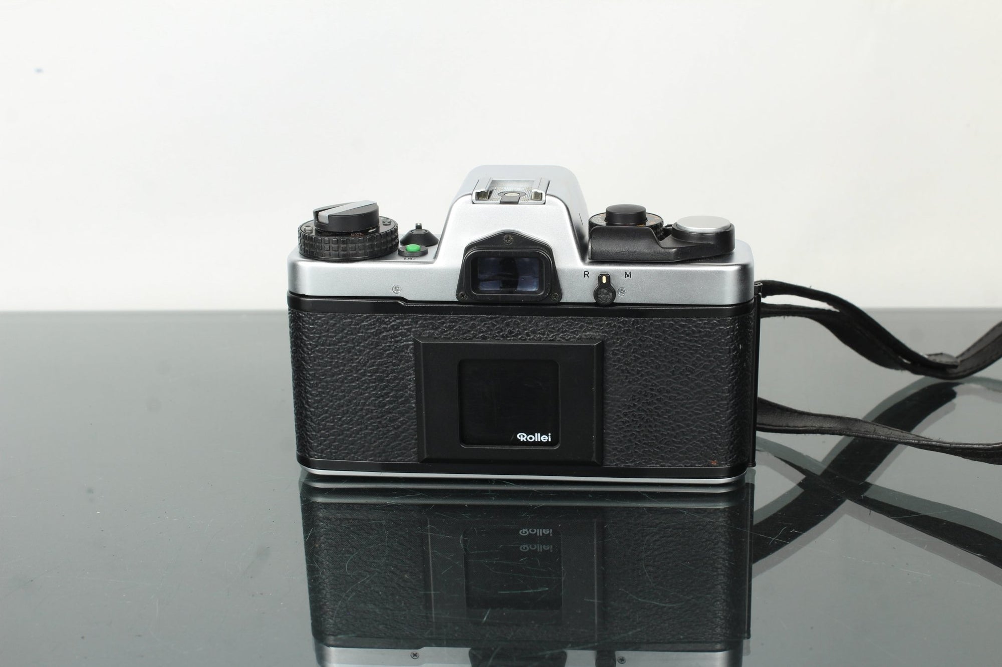 Rolleiflex SL35 E + Rollei HFT Planar 50mm 1.8 lens - Dutch|Thrift