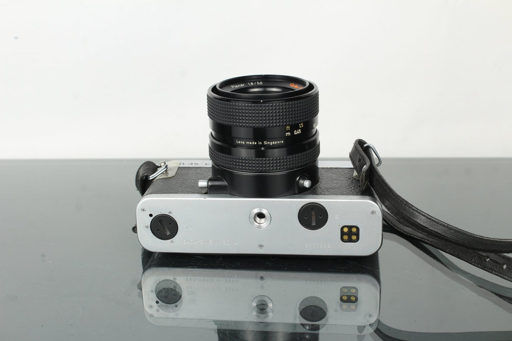 Rolleiflex SL35 E + Rollei HFT Planar 50mm 1.8 lens - Dutch|Thrift