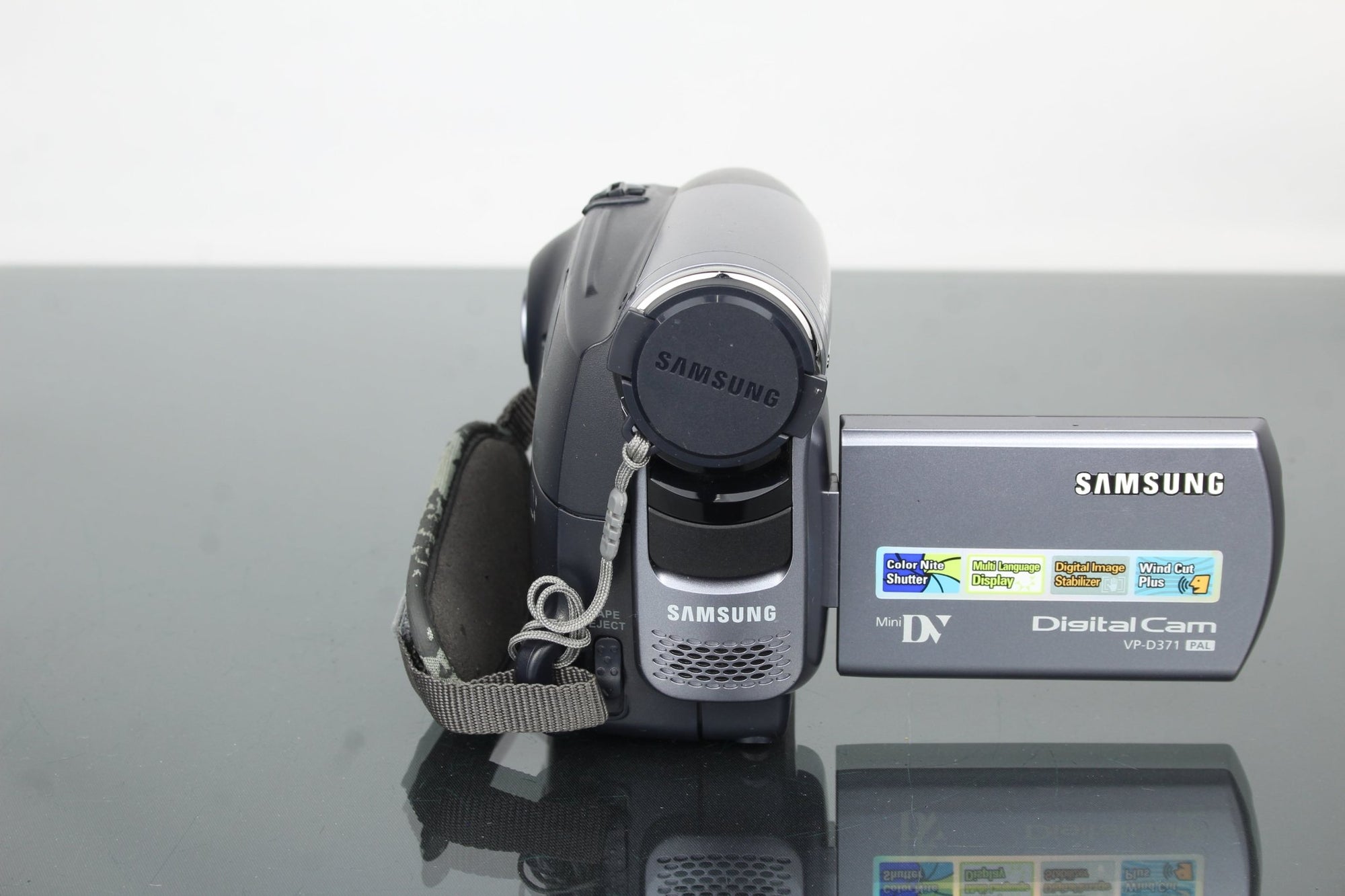 Samsung DigitalCam VP - D371 - Dutch|Thrift