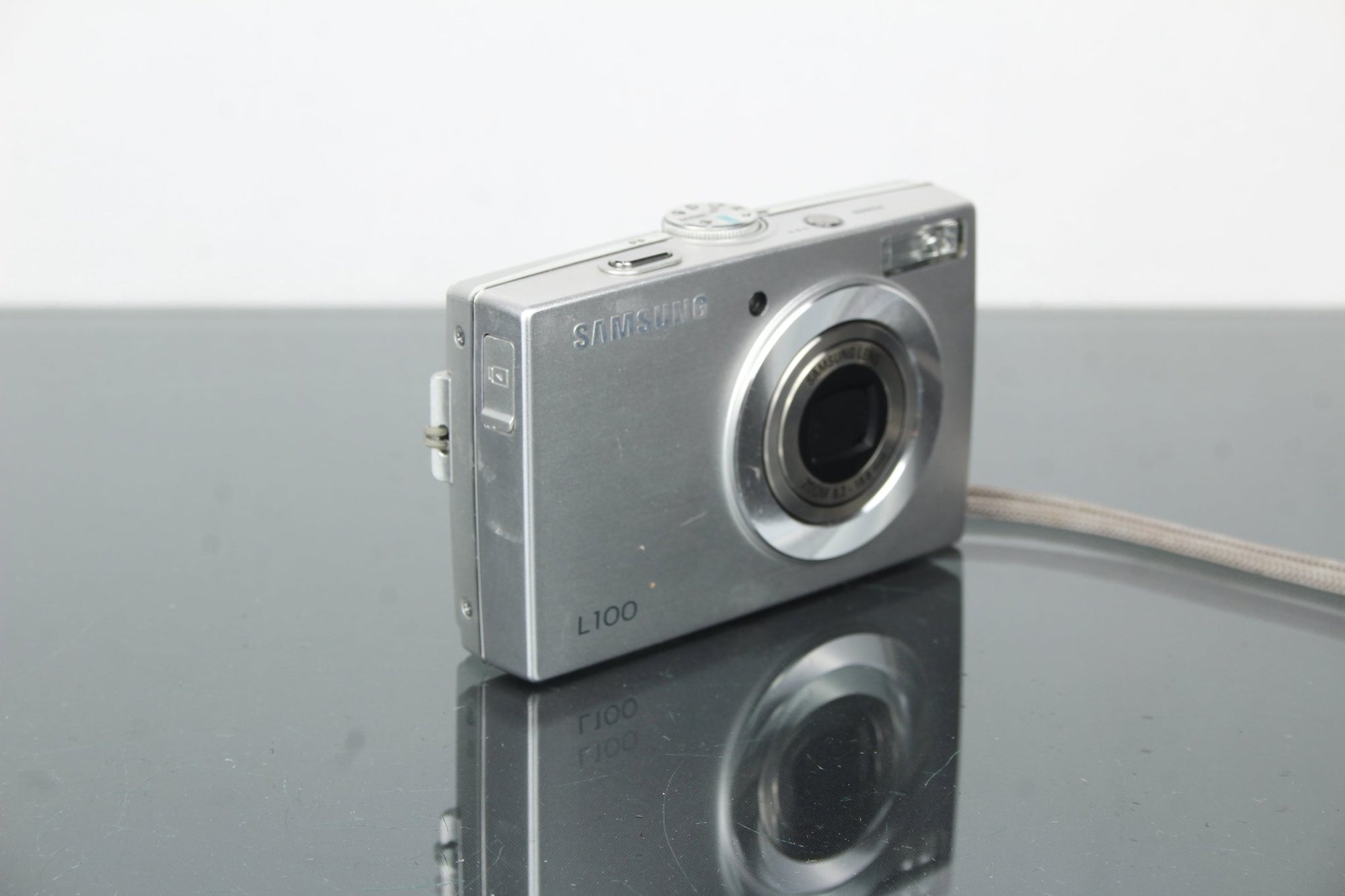 Samsung L100 - Dutch|Thrift