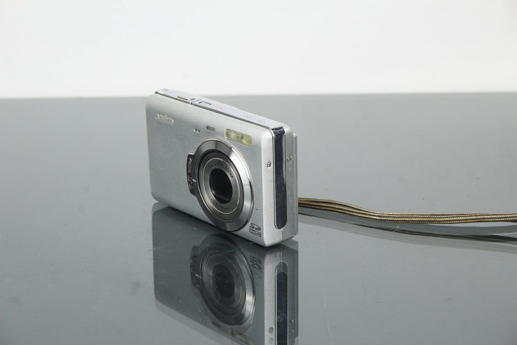 Sanyo VPC - T700 - Dutch|Thrift