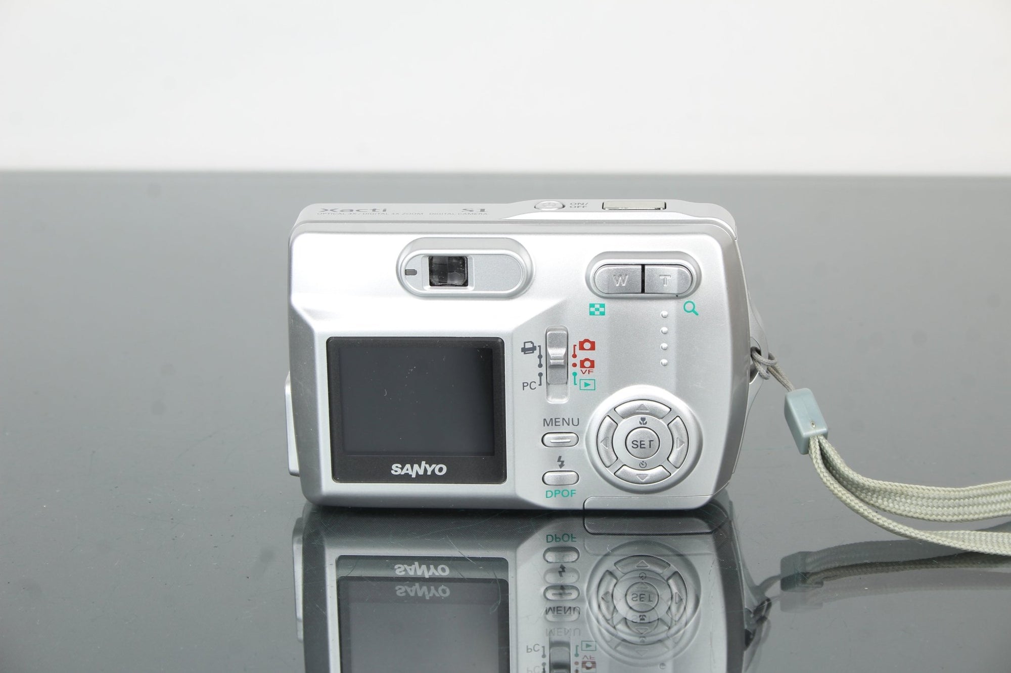 Sanyo Xacti VPC - S1 - Dutch|Thrift