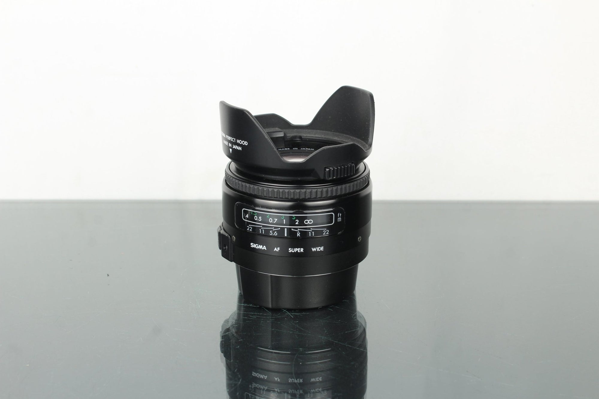 Sigma 1:2.8 f=24mm Canon EF Mount - Dutch|Thrift