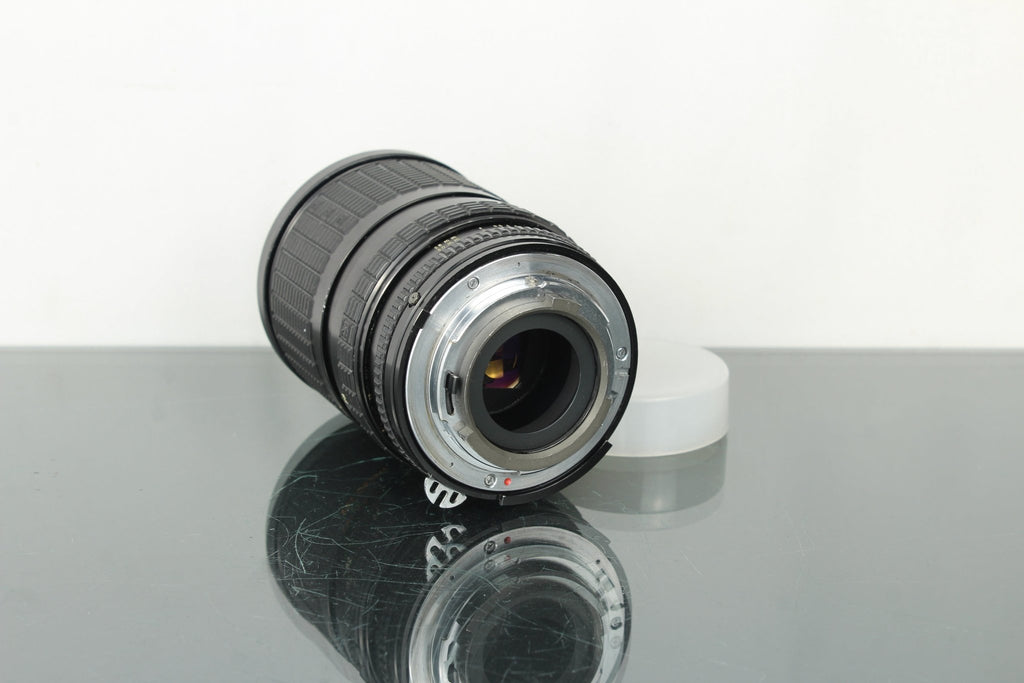Sigma 1:3.5 - 4.5 f+28 - 80mm Nikon AI Mount - Dutch|Thrift