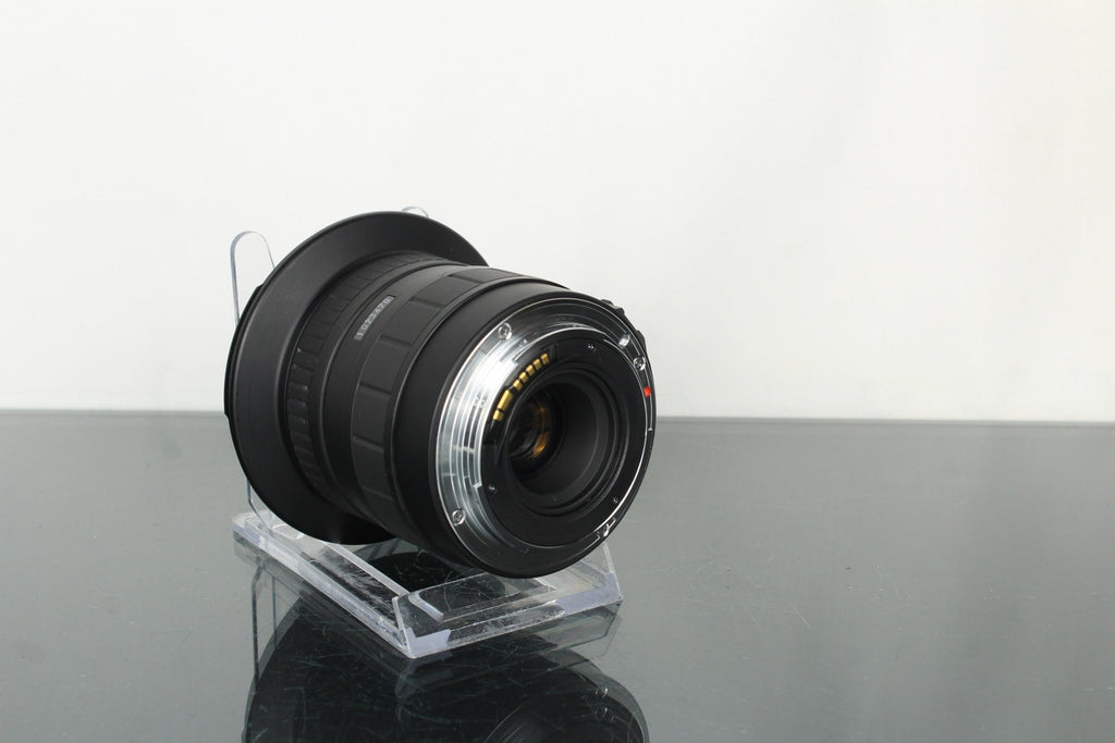Sigma 18 - 35mm f/3.5 - 4.5 - Dutch|Thrift