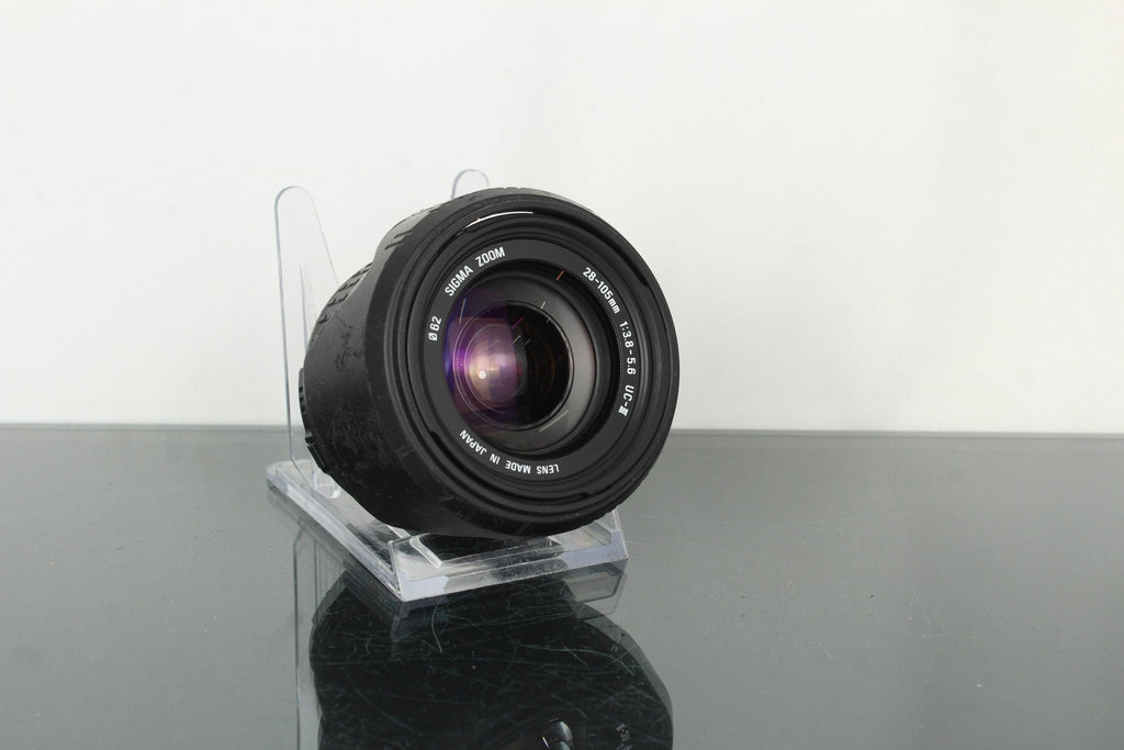 Sigma 28 - 105mm f/3.8 - 5.6 UC - II - Dutch|Thrift