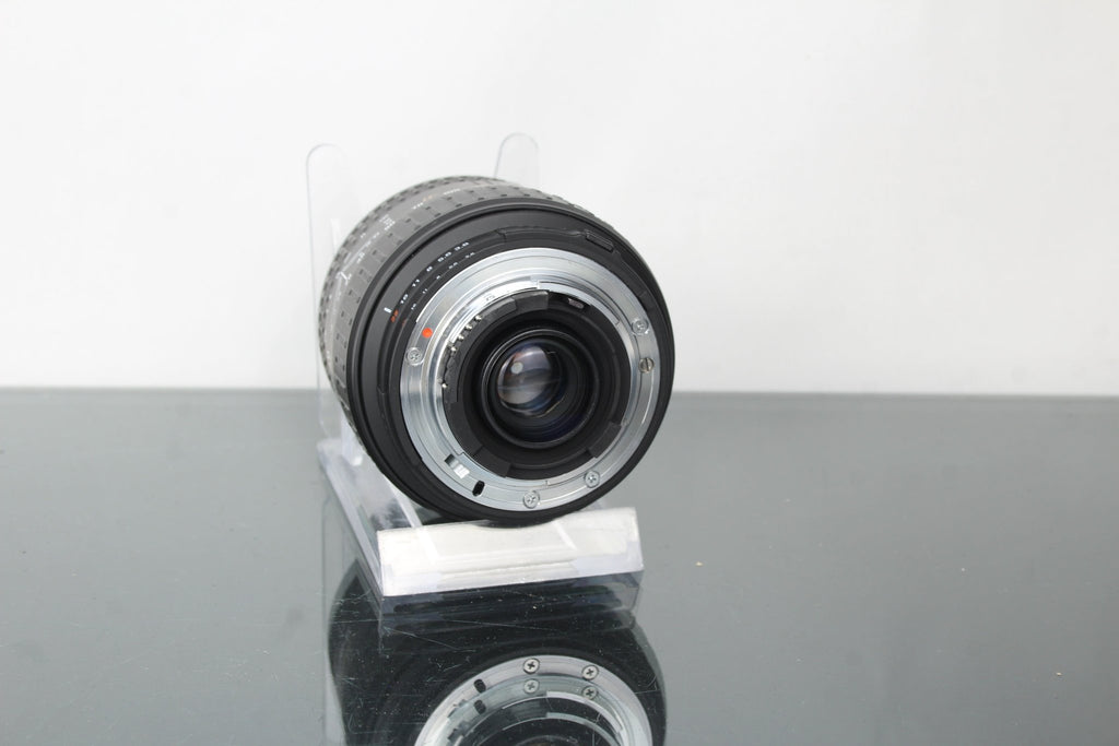 Sigma 28 - 135mm 1:3.8 - 5.6 Nikon AF Mount - Dutch|Thrift