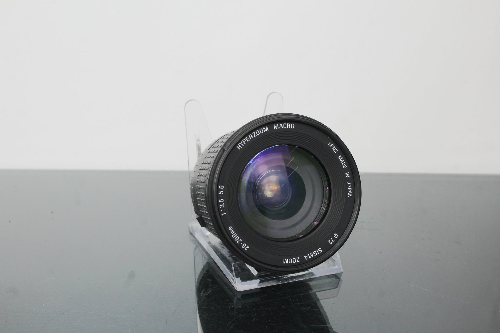 Sigma 28 - 200mm 1:3,5 - 5,6 Canon FD Mount - Dutch|Thrift