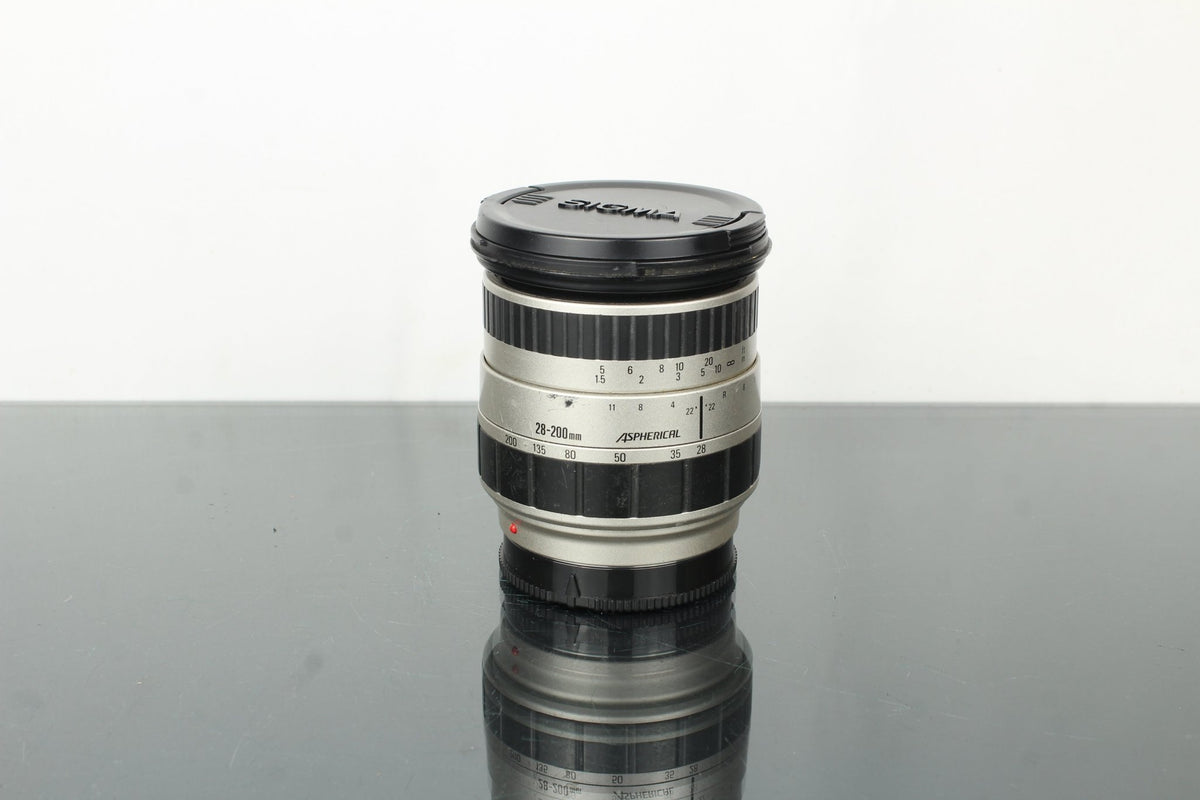 Sigma 28 - 200mm 1:3.8 - 5.6 UC A Mount - Dutch|Thrift
